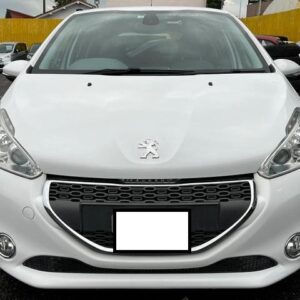 Peugeot 208 2012