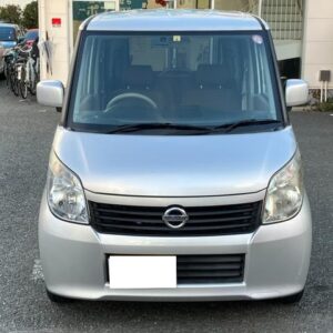 Nissan Roox 2010
