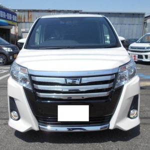 Toyota Noah 2015 (Retained)