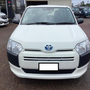 Toyota Succeed Hybrid 2019 (Retained)